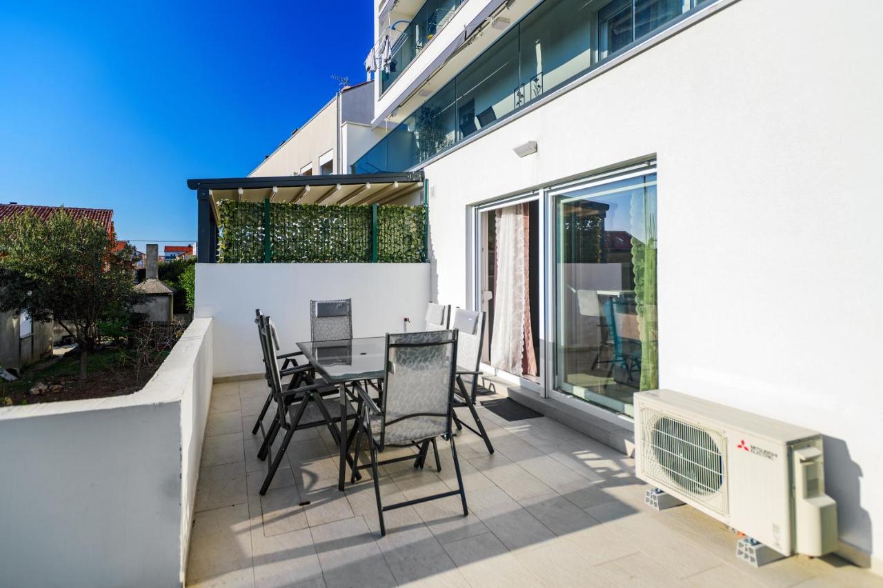 Holiday Apartment Zadar - With Summer Balcony And Parking Exteriör bild