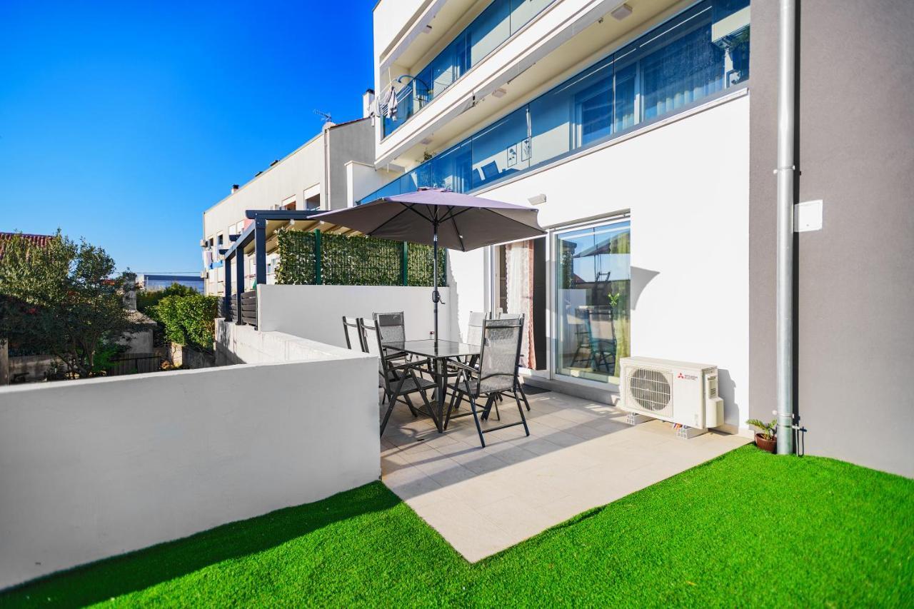 Holiday Apartment Zadar - With Summer Balcony And Parking Exteriör bild